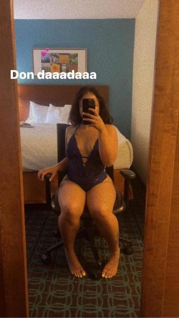 Lay, 24  female escort, Newport News