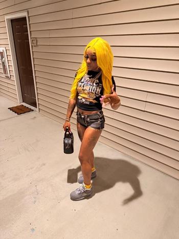 VICKY, 28  female escort, Newport News